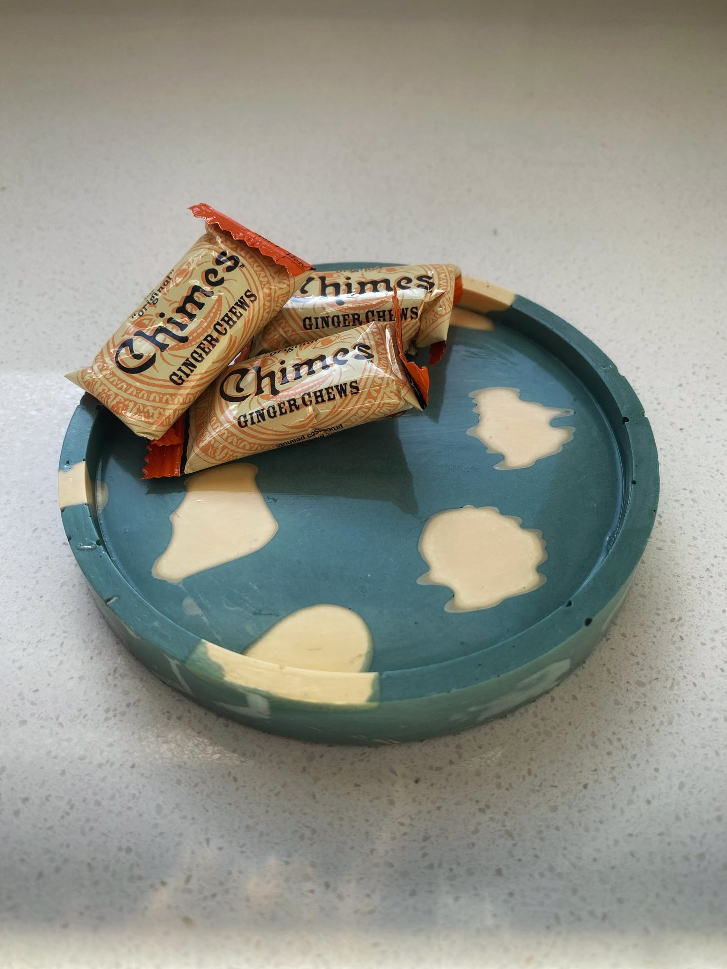 Round Tray